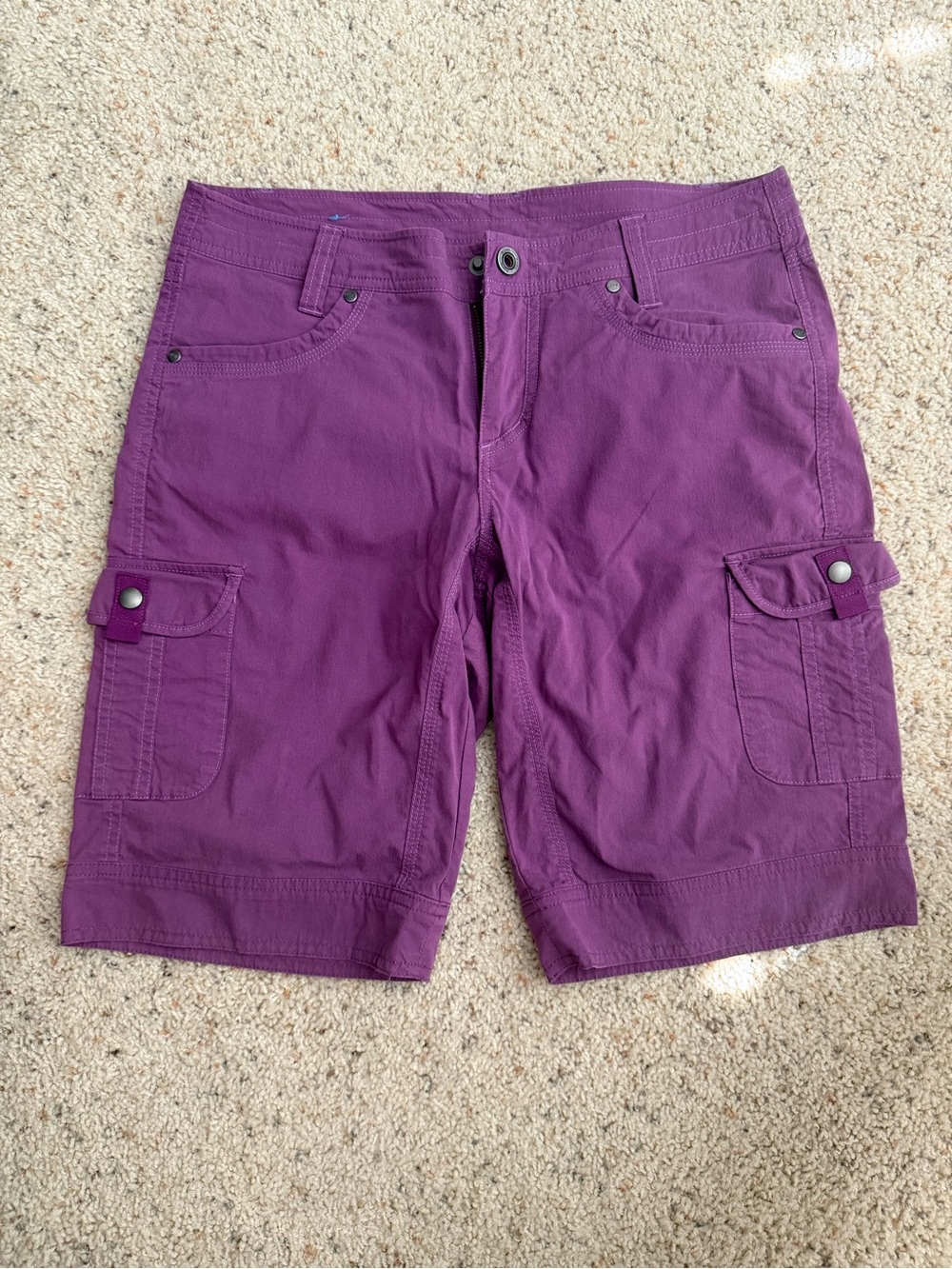Kühl Cargo Bermuda Shorts for Women in Deep Purple